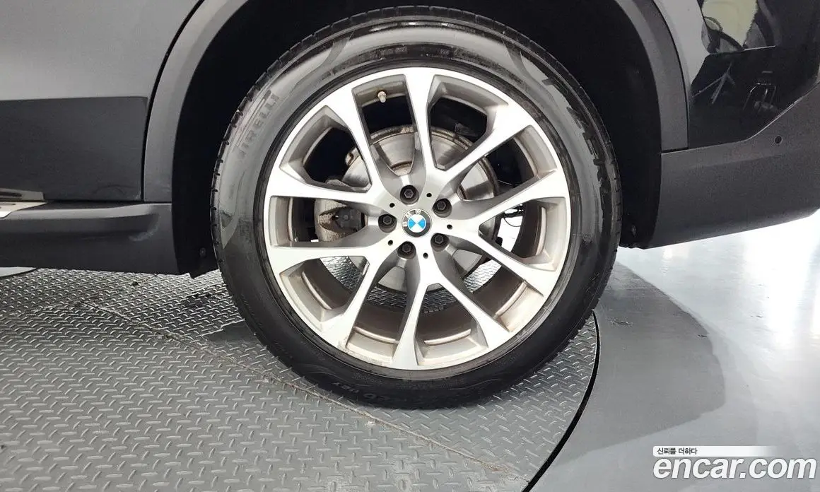 BMW X5 2019 3.0 автомат (гидро), фото 7