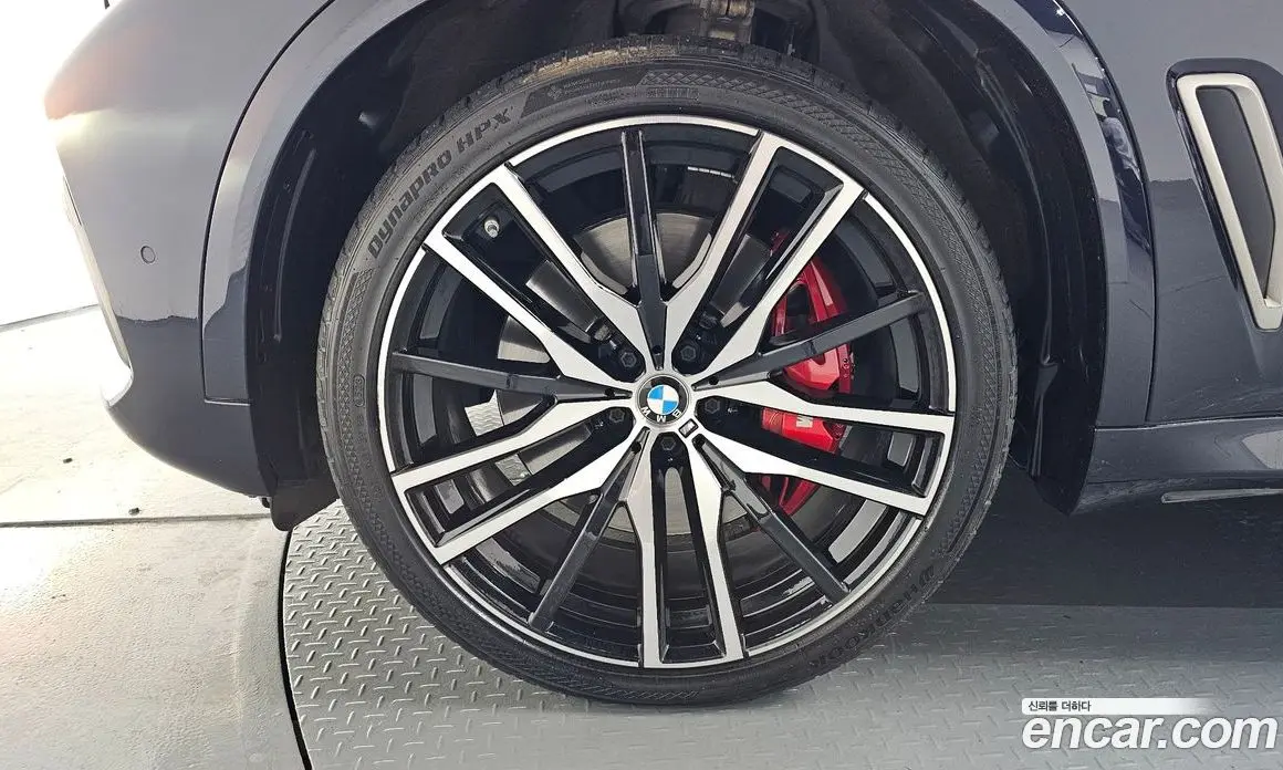 BMW X5 2022 4.4 автомат (гидро), фото 5 BMW X5 2022 4.4 автомат (гидро), фото 5