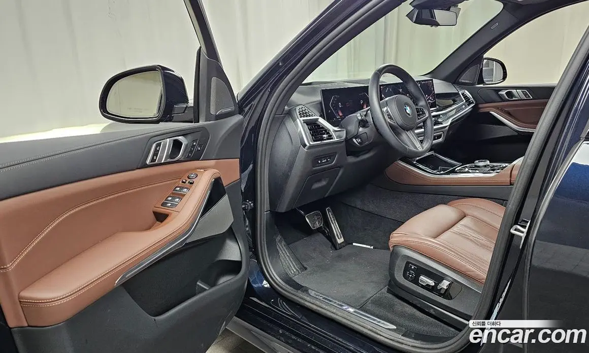 BMW X5 2025 3.0 автомат (гидро), фото 13
