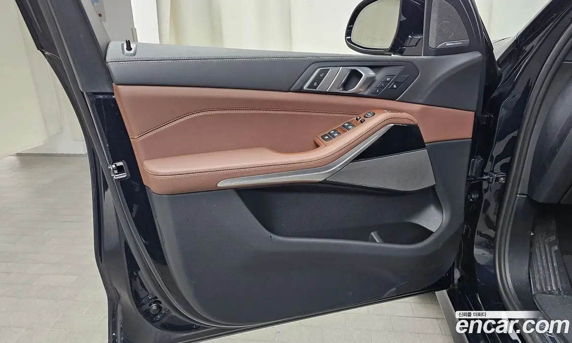 BMW X5 2025 3.0 автомат (гидро), фото 14