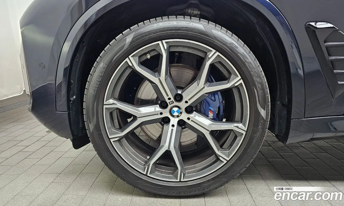 BMW X5 2025 3.0 автомат (гидро), фото 5