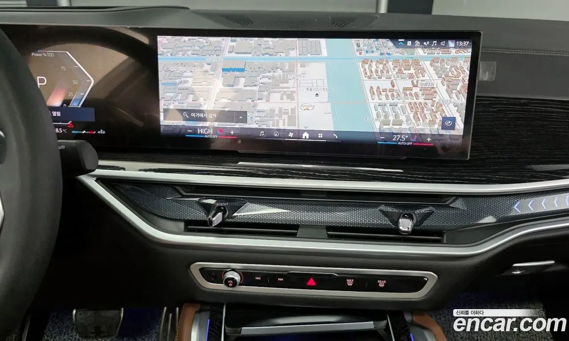 BMW X6 2024 3.0 автомат (гидро), фото 17