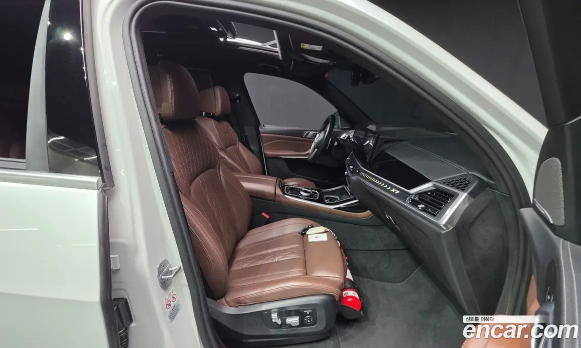 BMW X7 2023 3.0 автомат (гидро), фото 16 BMW X7 2023 3.0 автомат (гидро), фото 16