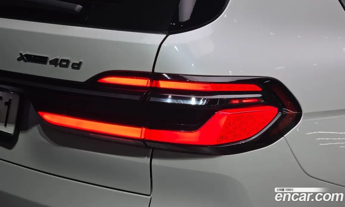BMW X7 2023 3.0 автомат (гидро), фото 9 BMW X7 2023 3.0 автомат (гидро), фото 9