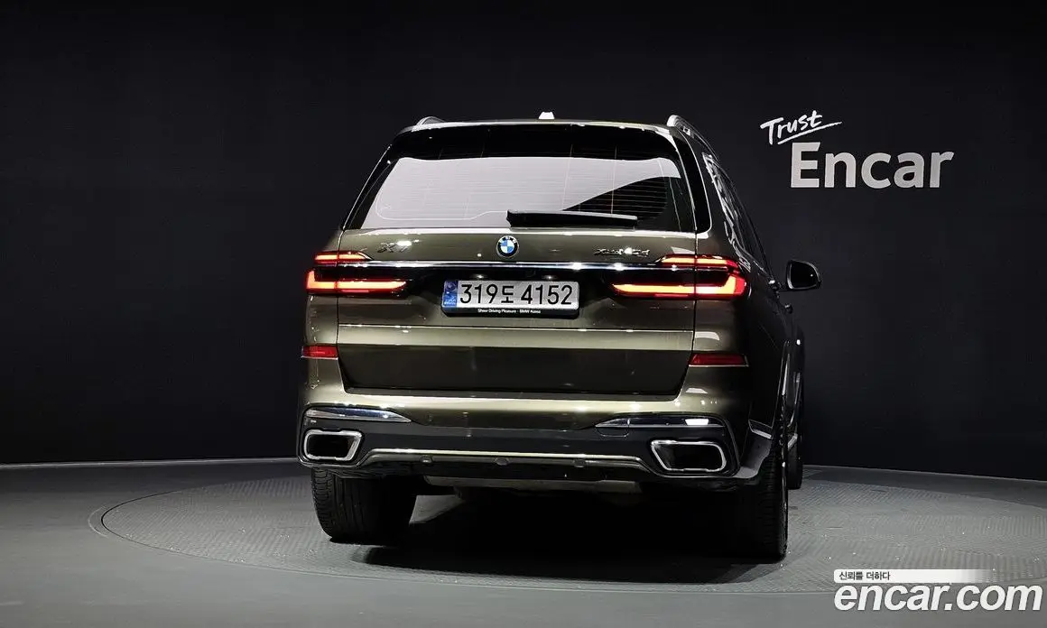BMW X7 2023 3.0 автомат (гидро), фото 4