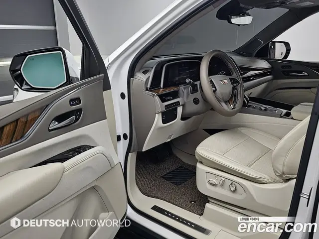 Cadillac Escalade 2024 6.2 автомат (гидро), миниатюра 12