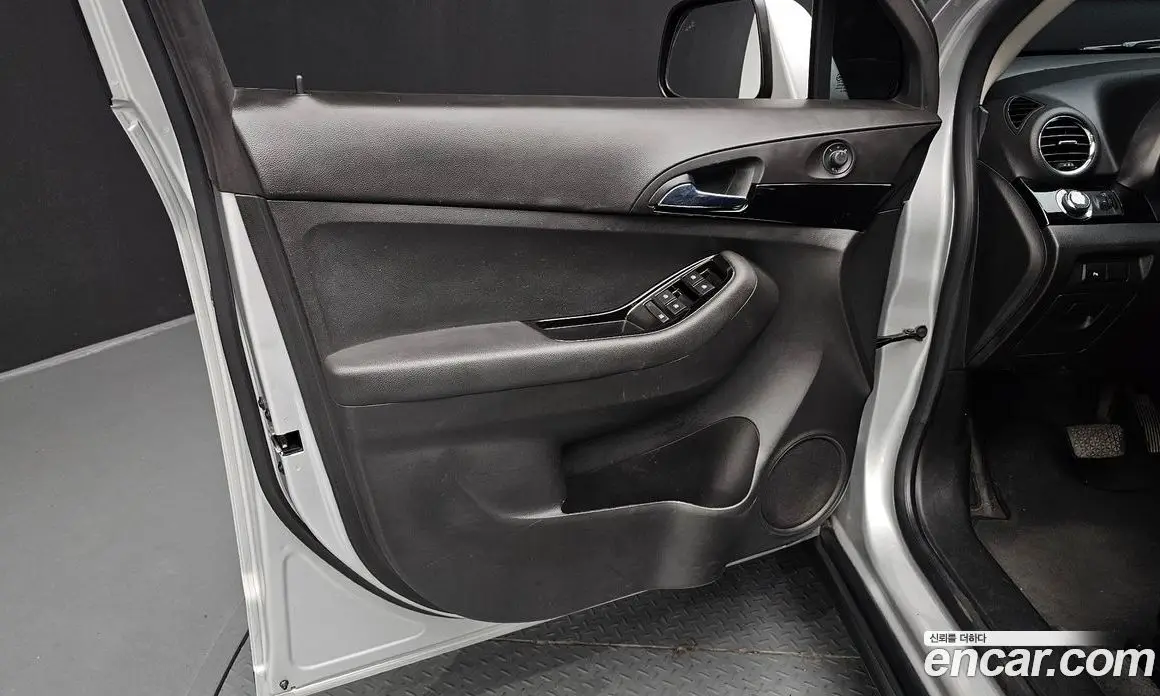 Chevrolet Orlando 2015 2.0 автомат (гидро), фото 14