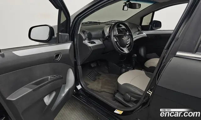 Chevrolet Spark 2012 1.0 автомат (гидро), миниатюра 12