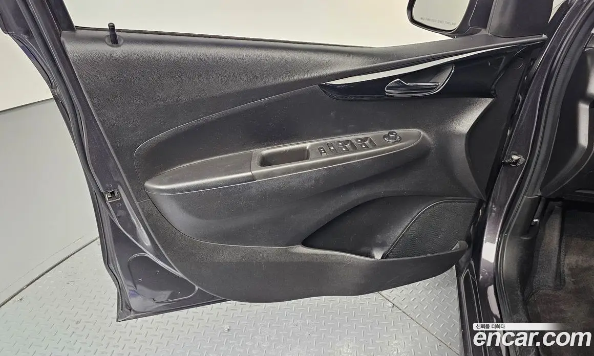 Chevrolet Spark 2016 1.0 автомат (гидро), фото 14
