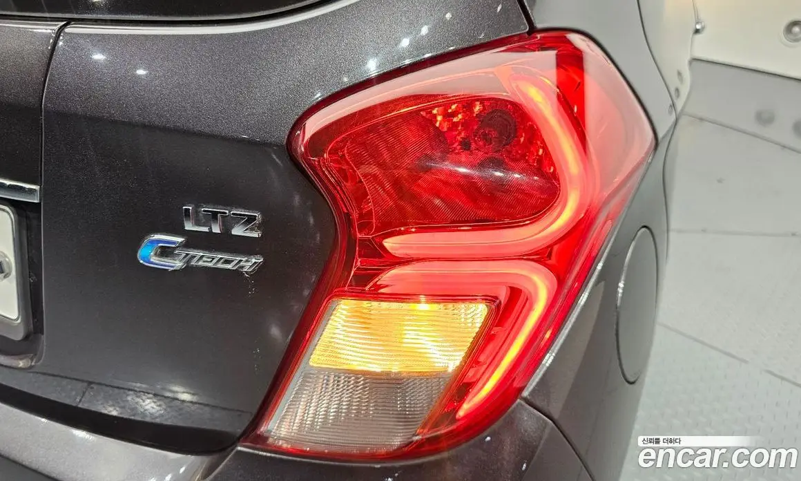 Chevrolet Spark 2016 1.0 автомат (гидро), фото 9