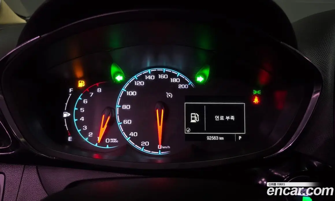 Chevrolet Spark 2016 1.0 автомат (гидро), фото 11