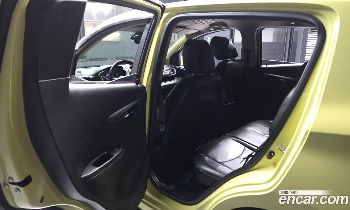 Chevrolet Spark 2016 1.0 автомат (гидро), фото 16