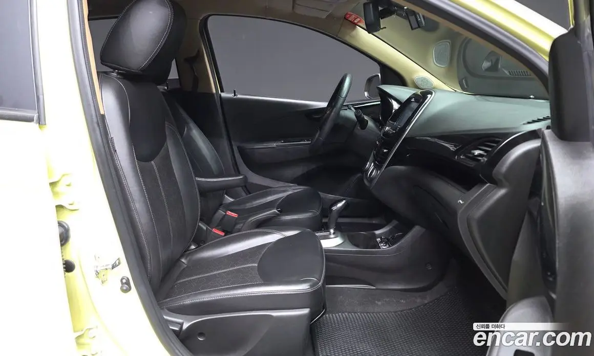 Chevrolet Spark 2016 1.0 автомат (гидро), фото 17