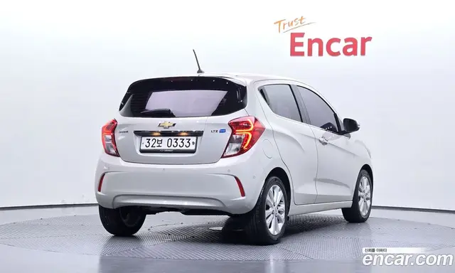 Chevrolet Spark 2016 1.0 автомат (гидро), миниатюра 2