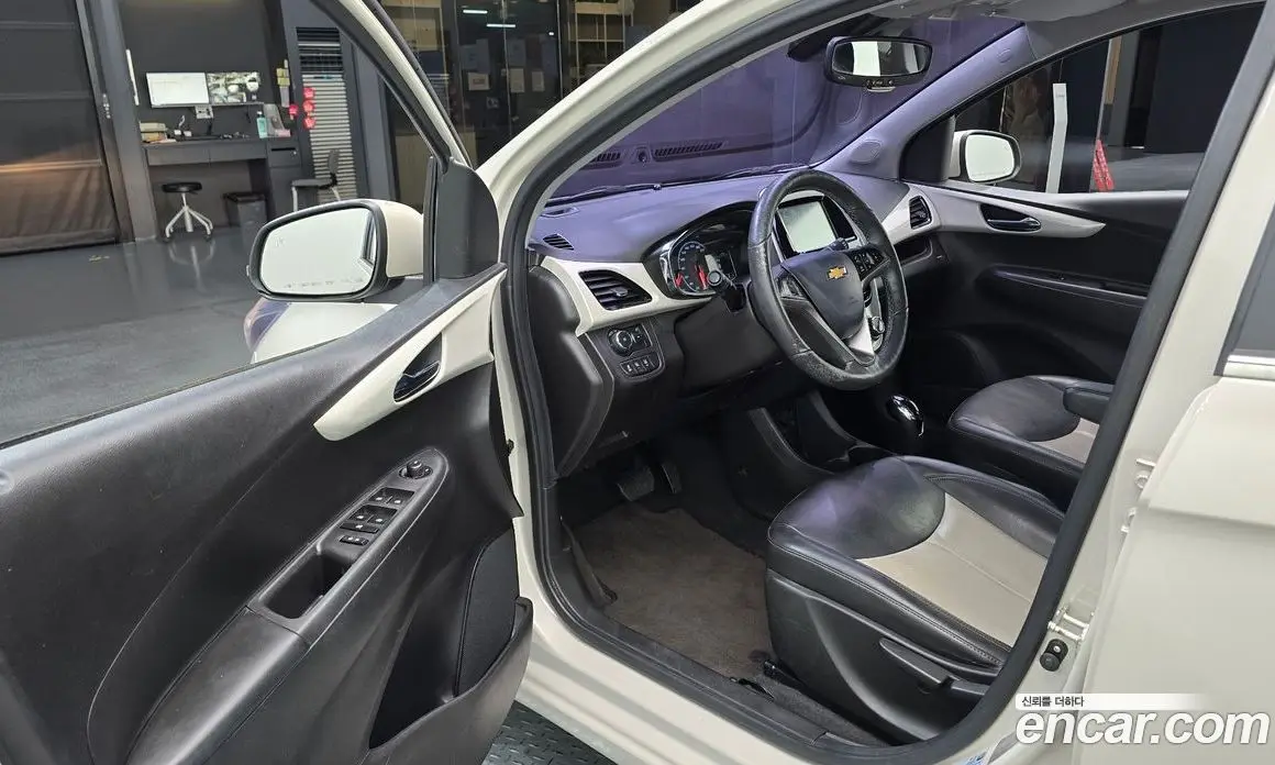 Chevrolet Spark 2016 1.0 автомат (гидро), фото 13