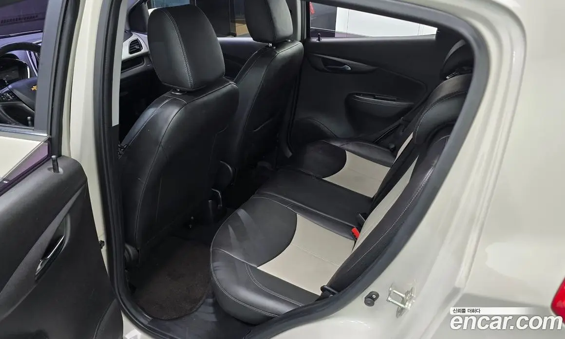 Chevrolet Spark 2016 1.0 автомат (гидро), фото 16