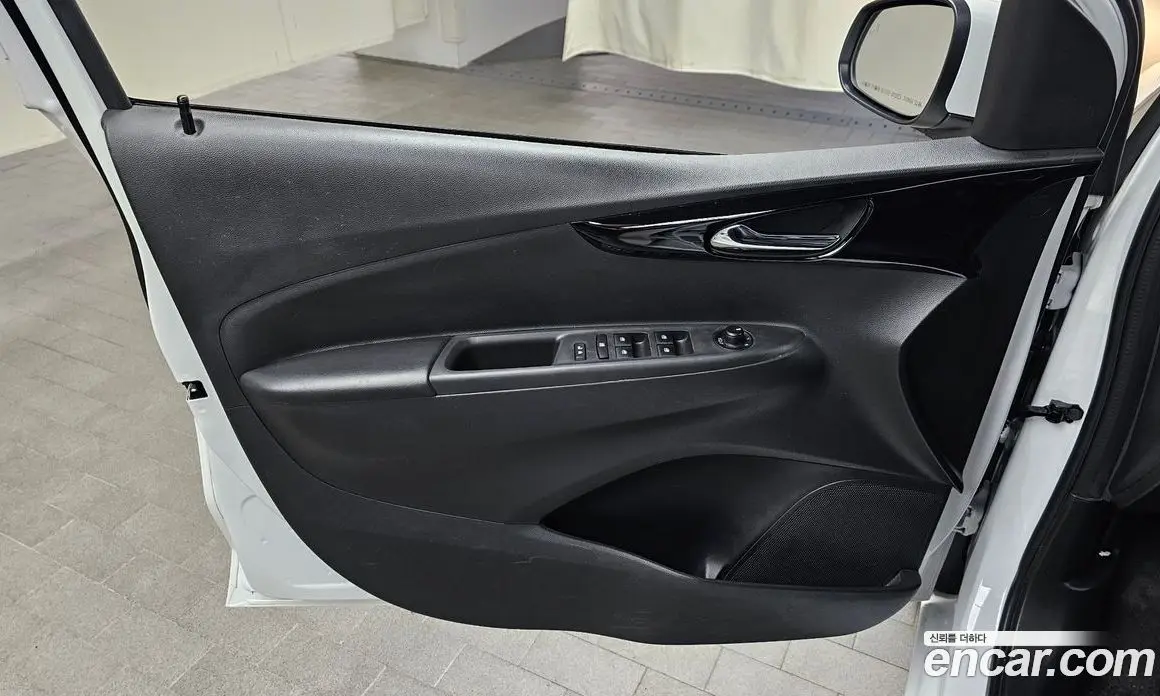 Chevrolet Spark 2022 1.0 автомат (гидро), фото 14