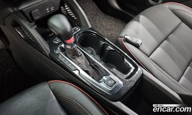 Chevrolet TrailBlazer 2023 1.3 автомат (гидро), миниатюра 12