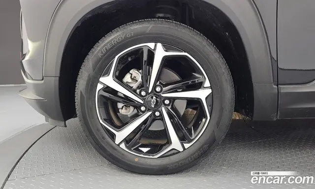 Chevrolet TrailBlazer 2023 1.3 автомат (гидро), миниатюра 5