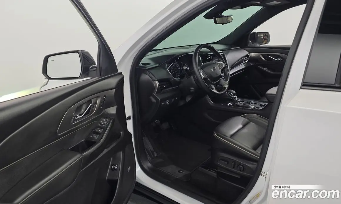 Chevrolet Traverse 2023 3.6 автомат (гидро), фото 13 Chevrolet Traverse 2023 3.6 автомат (гидро), фото 13