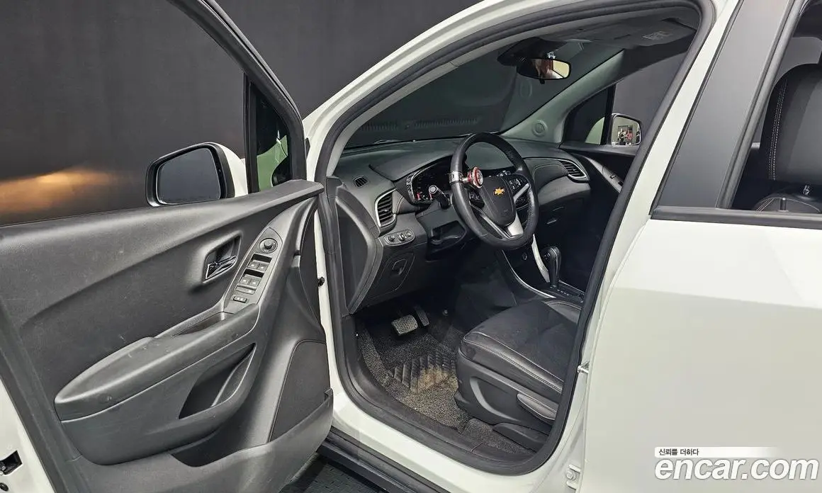 Chevrolet Trax 2021 1.4 автомат (гидро), фото 13