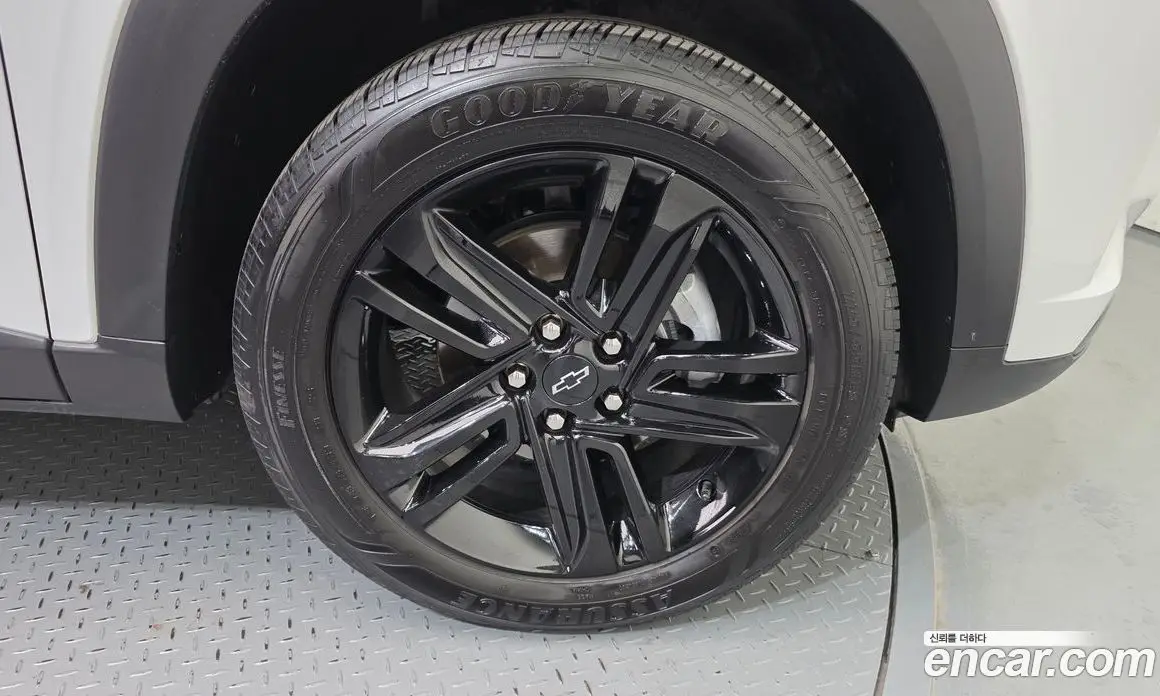 Chevrolet Trax 2024 1.2 автомат (гидро), фото 7