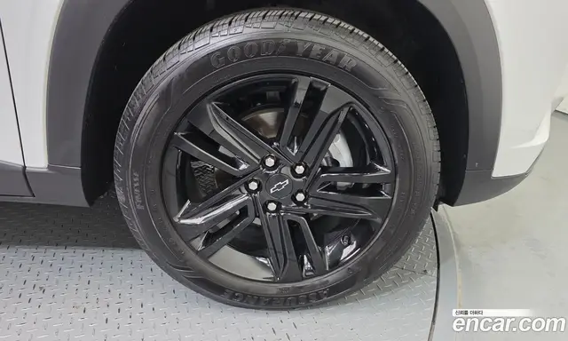 Chevrolet Trax 2024 1.2 автомат (гидро), миниатюра 7