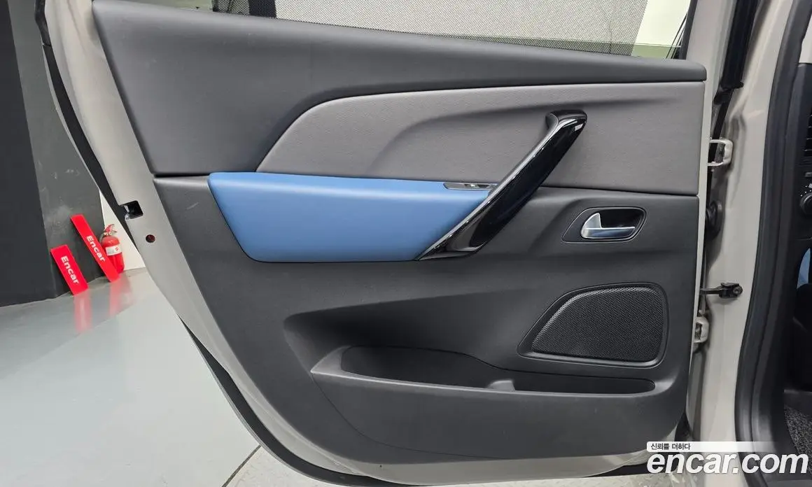 Citroen C4 Spacetourer 2019 1.5 автомат (гидро), фото 15