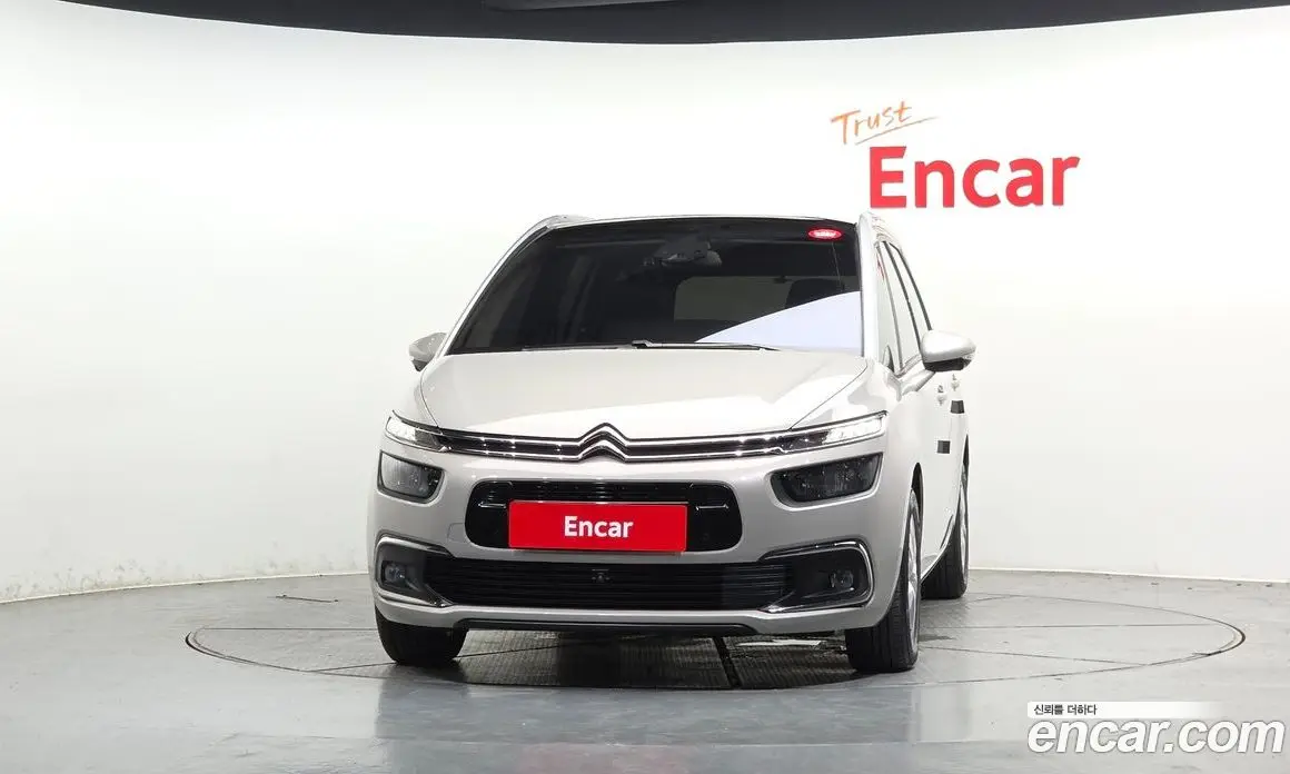 Citroen C4 Spacetourer 2019 1.5 автомат (гидро), фото 3