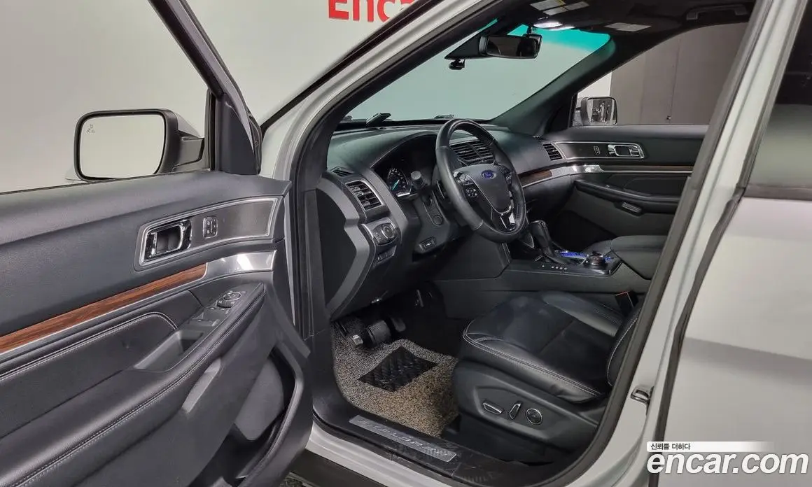 Ford Explorer 2016 2.3 автомат (гидро), фото 12
