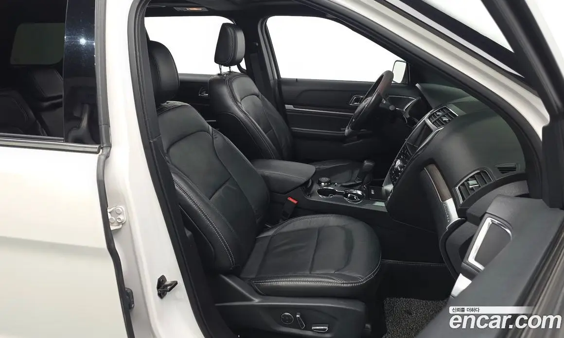 Ford Explorer 2018 2.3 автомат (гидро), фото 15