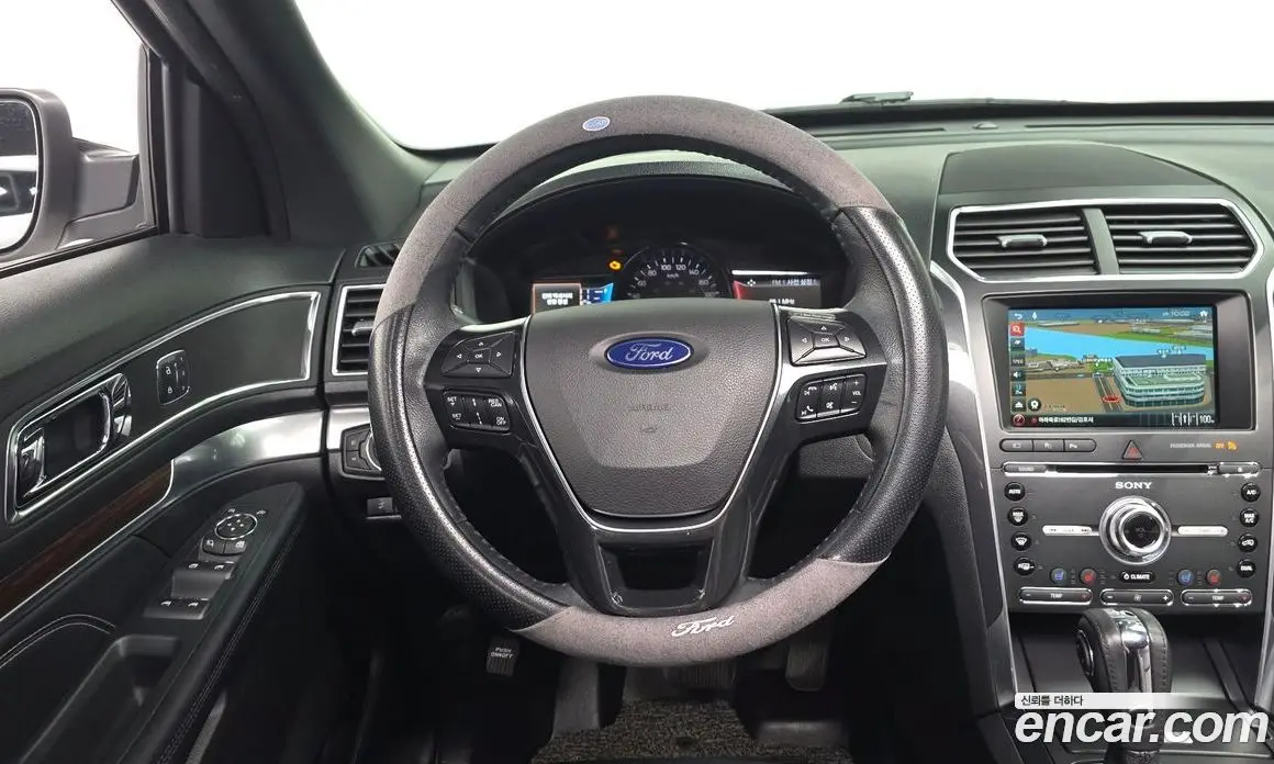 Ford Explorer 2018 2.3 автомат (гидро), фото 17