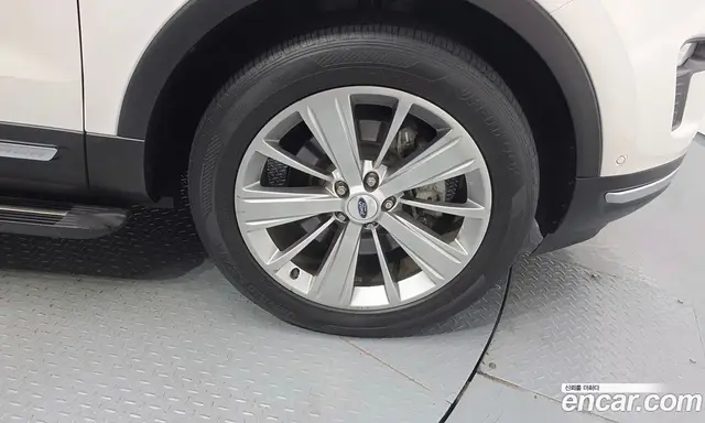 Ford Explorer 2018 2.3 автомат (гидро), миниатюра 6