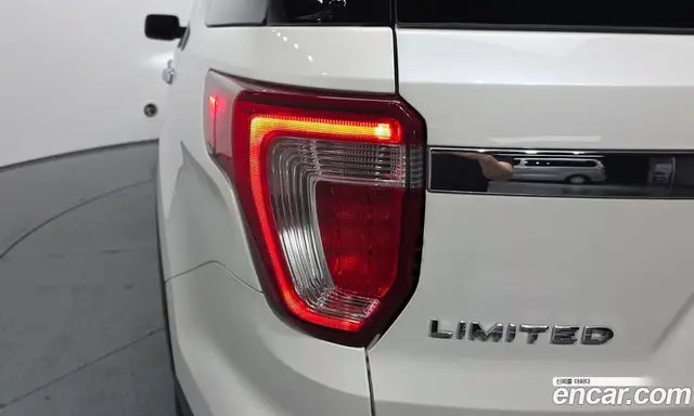 Ford Explorer 2018 2.3 автомат (гидро), миниатюра 8