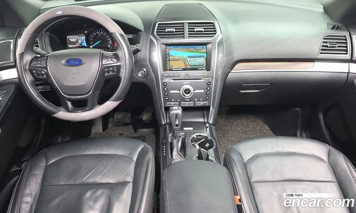 Ford Explorer 2018 2.3 автомат (гидро), фото 9