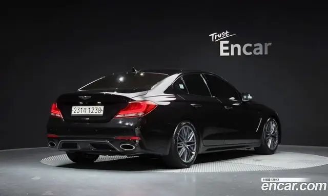 Genesis G70, 2019, 107 195 км