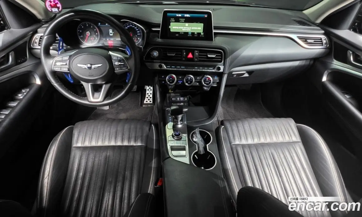 Genesis G70 2019 2.0 автомат (гидро), фото 9 Genesis G70 2019 2.0 автомат (гидро), фото 9