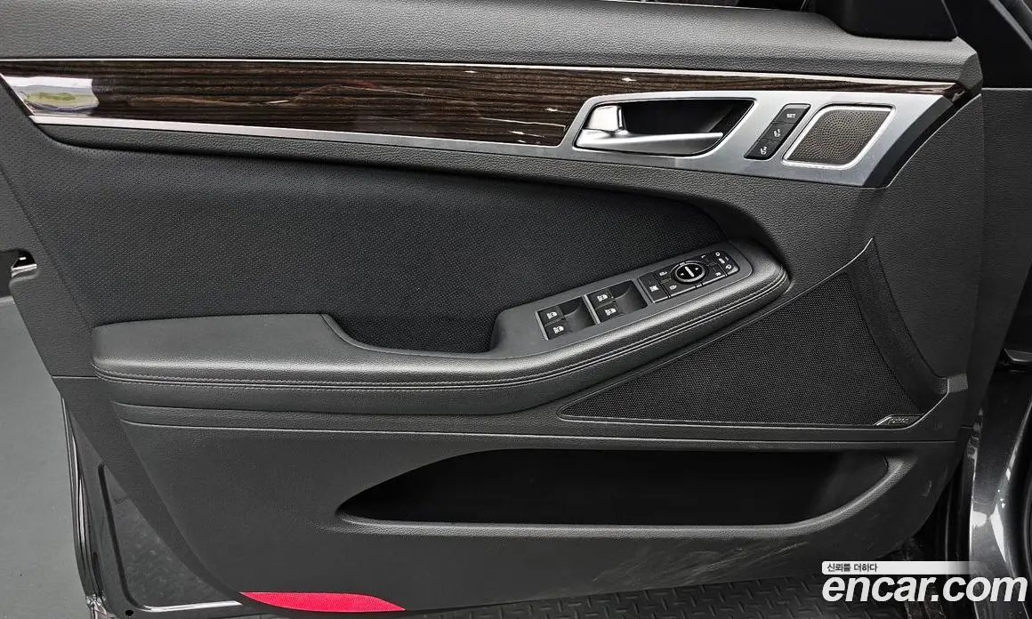 Genesis G80 2018 3.3 автомат (гидро), фото 13 Genesis G80 2018 3.3 автомат (гидро), фото 13