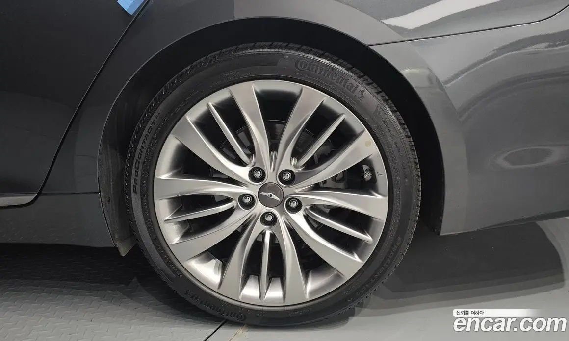 Genesis G80 2018 3.3 автомат (гидро), фото 6 Genesis G80 2018 3.3 автомат (гидро), фото 6