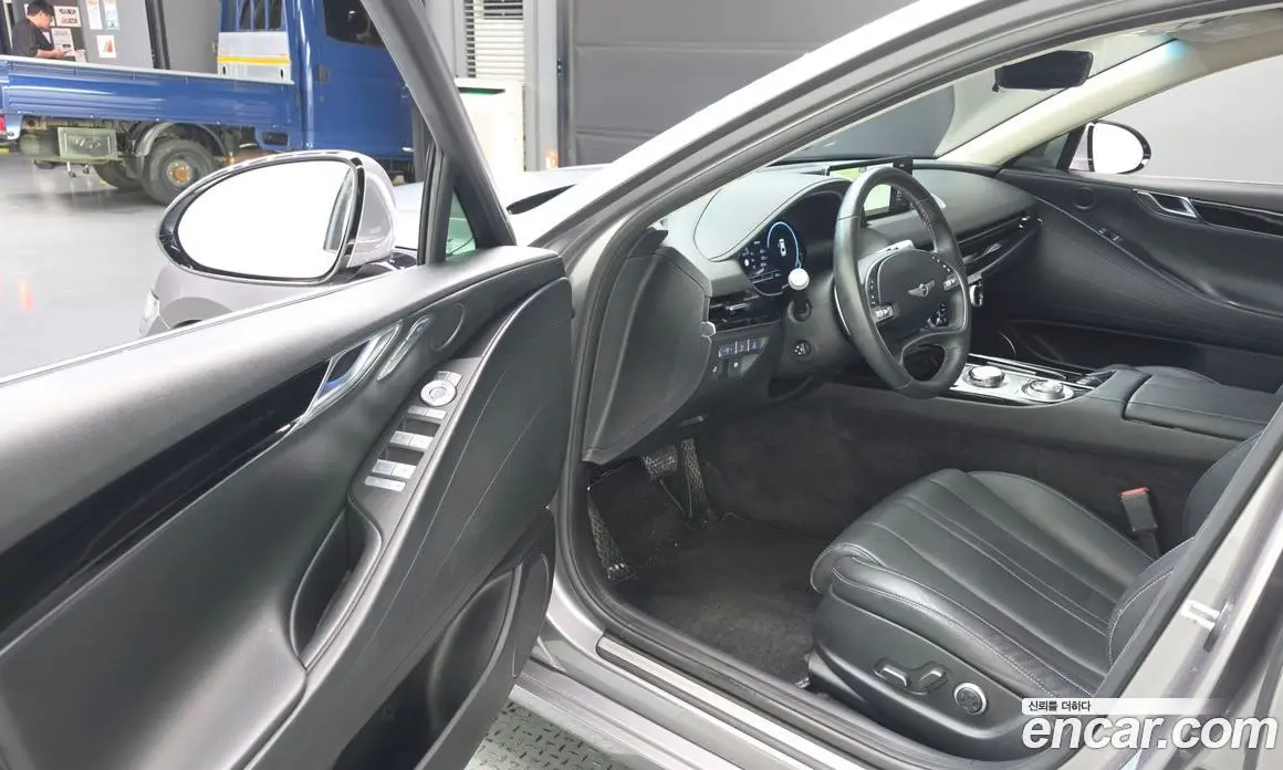 Genesis G80 2023 2.5 автомат (гидро), фото 13