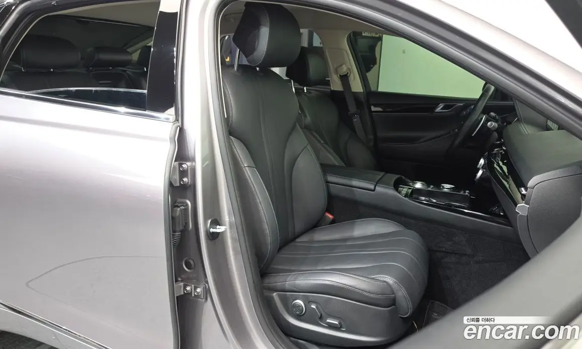 Genesis G80 2023 2.5 автомат (гидро), фото 16