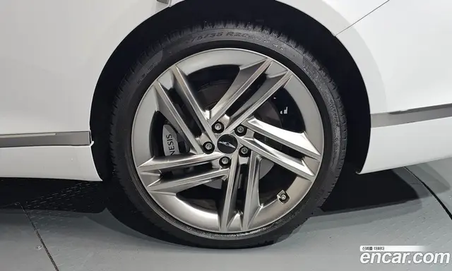 Genesis G80 2024 2.5 автомат (гидро), миниатюра 6