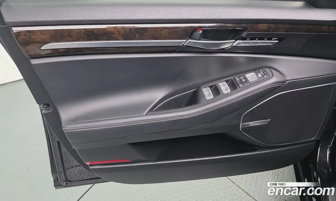 Genesis G90 2019 3.8 автомат (гидро), фото 14