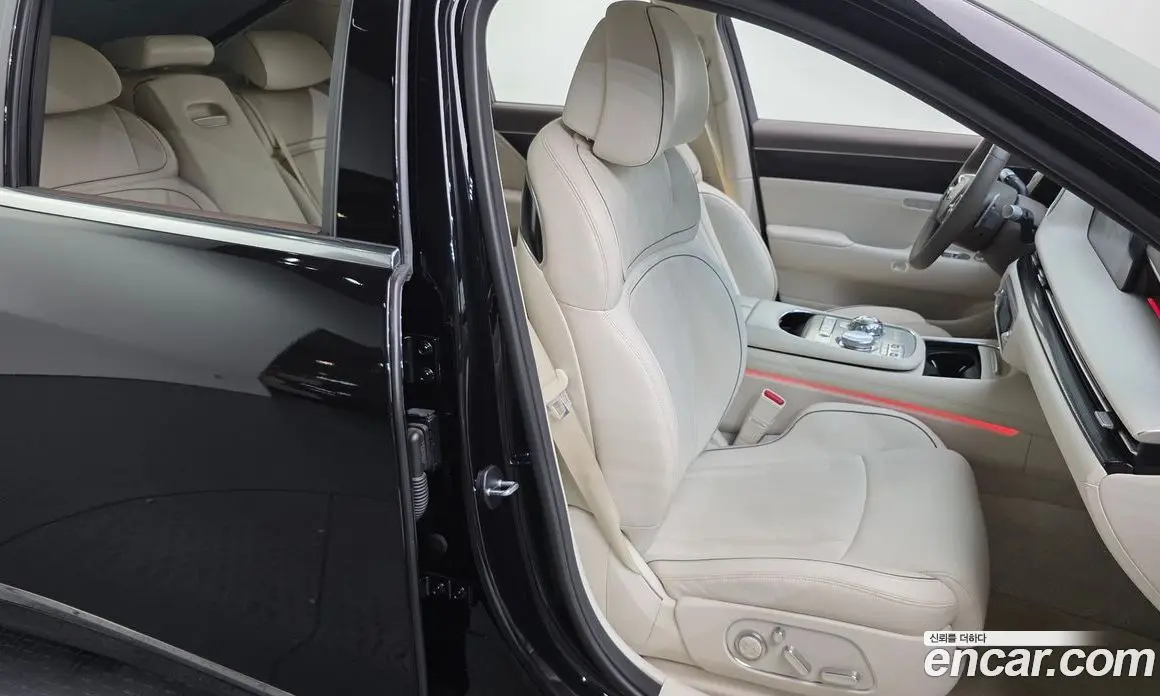 Genesis G90 2022 3.5 автомат (гидро), фото 16 Genesis G90 2022 3.5 автомат (гидро), фото 16
