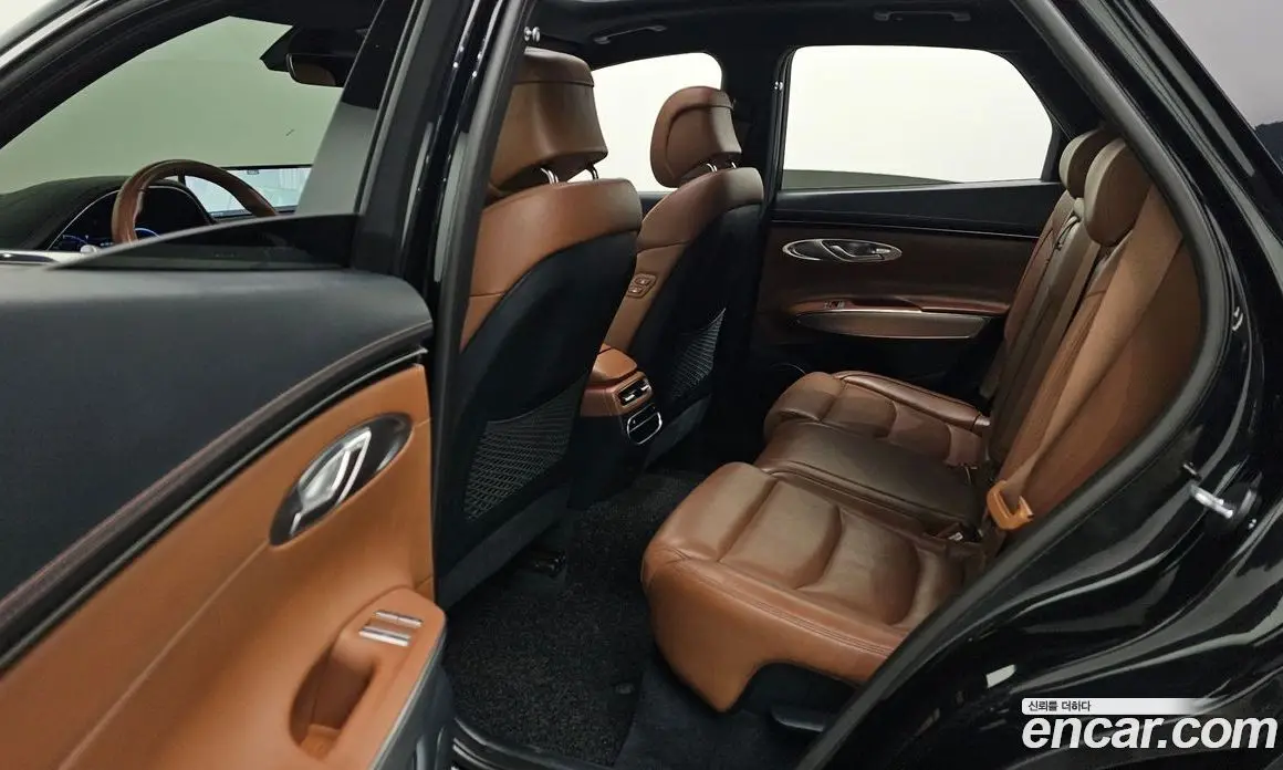 Genesis GV70 2021 2.5 автомат (гидро), фото 12
