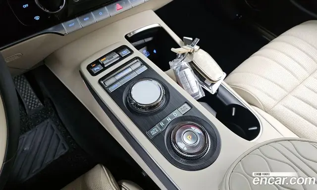 Genesis GV70 2024 2.5 автомат (гидро), миниатюра 12