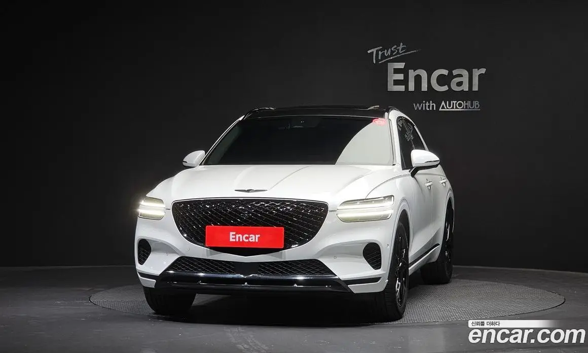 Genesis GV70 2024 2.5 автомат (гидро), фото 3 Genesis GV70 2024 2.5 автомат (гидро), фото 3