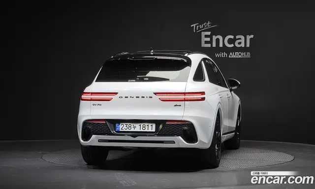 Genesis GV70 2024 2.5 автомат (гидро), миниатюра 4 Genesis GV70 2024 2.5 автомат (гидро), миниатюра 4