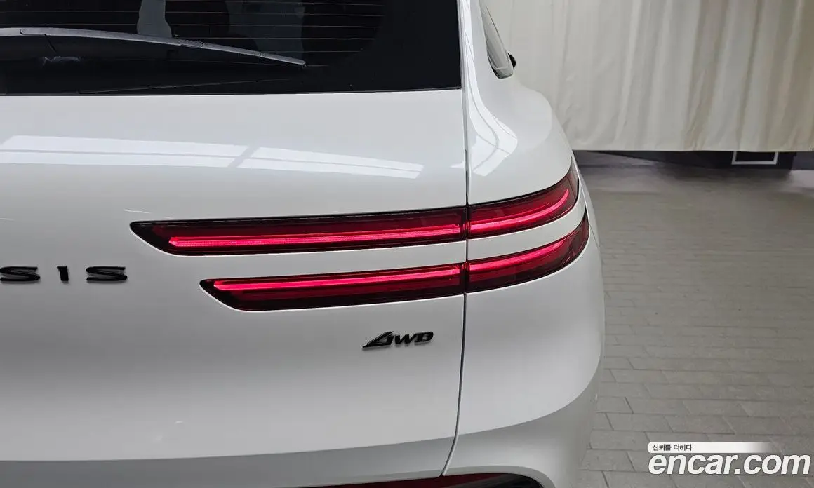 Genesis GV70 2024 2.5 автомат (гидро), фото 9 Genesis GV70 2024 2.5 автомат (гидро), фото 9