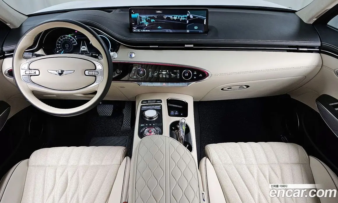 Genesis GV70 2024 2.5 автомат (гидро), фото 10 Genesis GV70 2024 2.5 автомат (гидро), фото 10